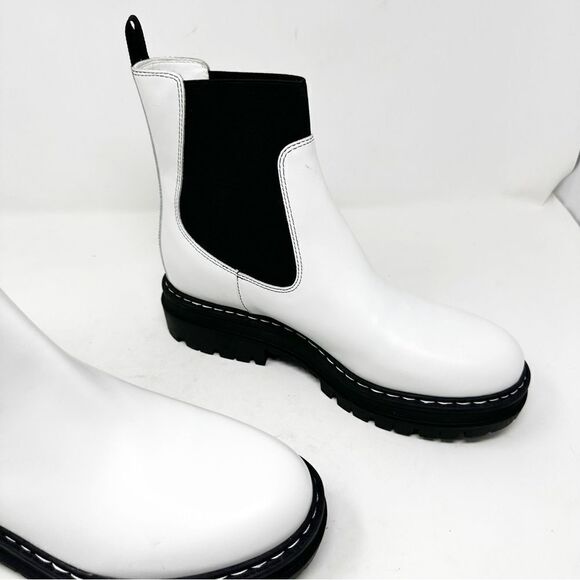 Marc Fisher White Chelsea Lug Sole Boots Patrick Booties Size 9.5 - Picture 3 of 8